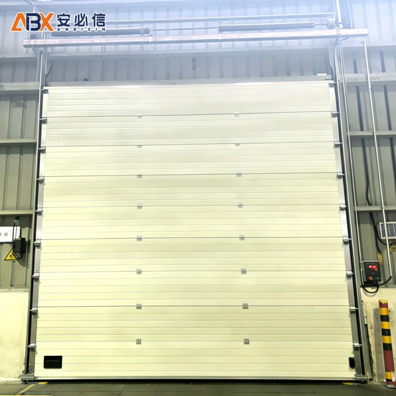 九江花园乡钢质提升门